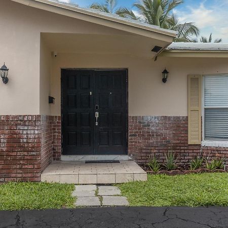 Purely Pompano, Pool, Water Front, Paddleboard, Beach, 5 Bedroom 3 Bath بومبانو بيتش المظهر الخارجي الصورة